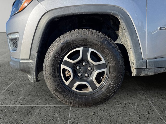 Used 2017 Jeep Compass Sport image 9