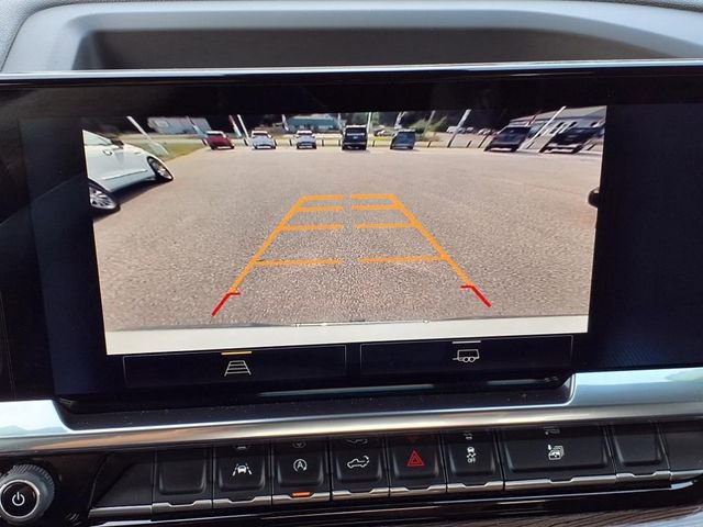 Used 2024 Chevrolet Silverado 1500 LT image 11