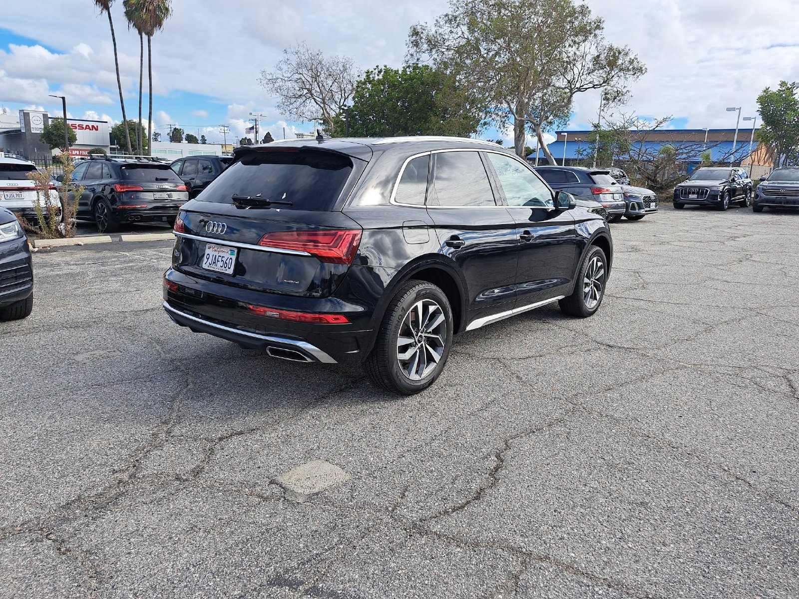 Used 2023 Audi Q5 2.0T Premium Plus w/ Premium Plus Package AWD/4WD image 5