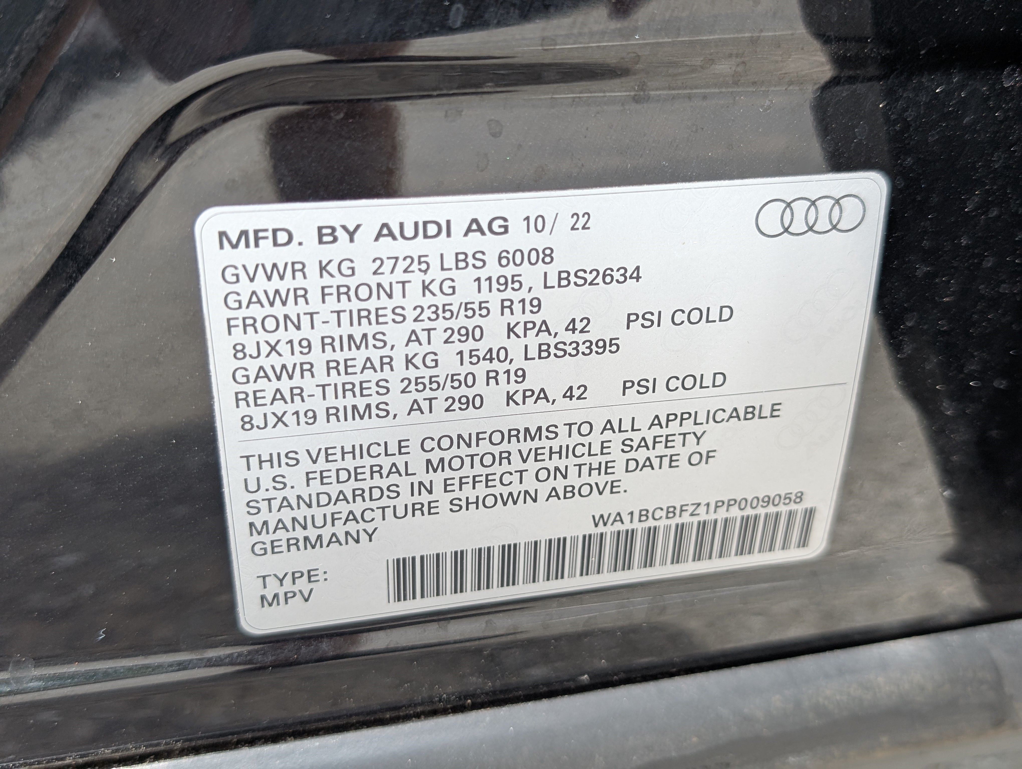 Used 2023 Audi Q4 e-tron Premium Plus w/ Premium Plus RWD image 38