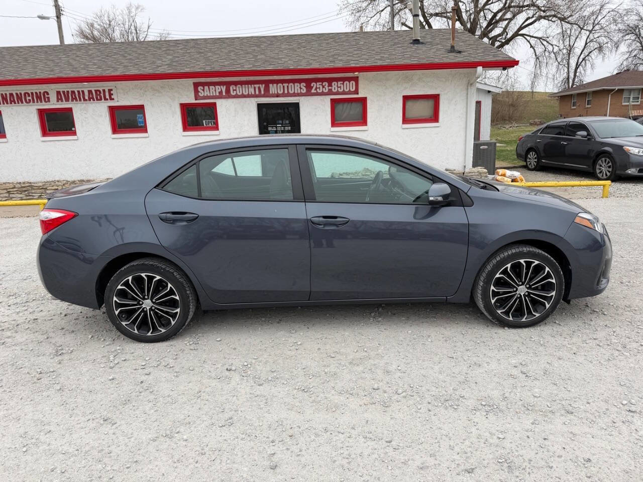 Used 2016 Toyota Corolla S image 2