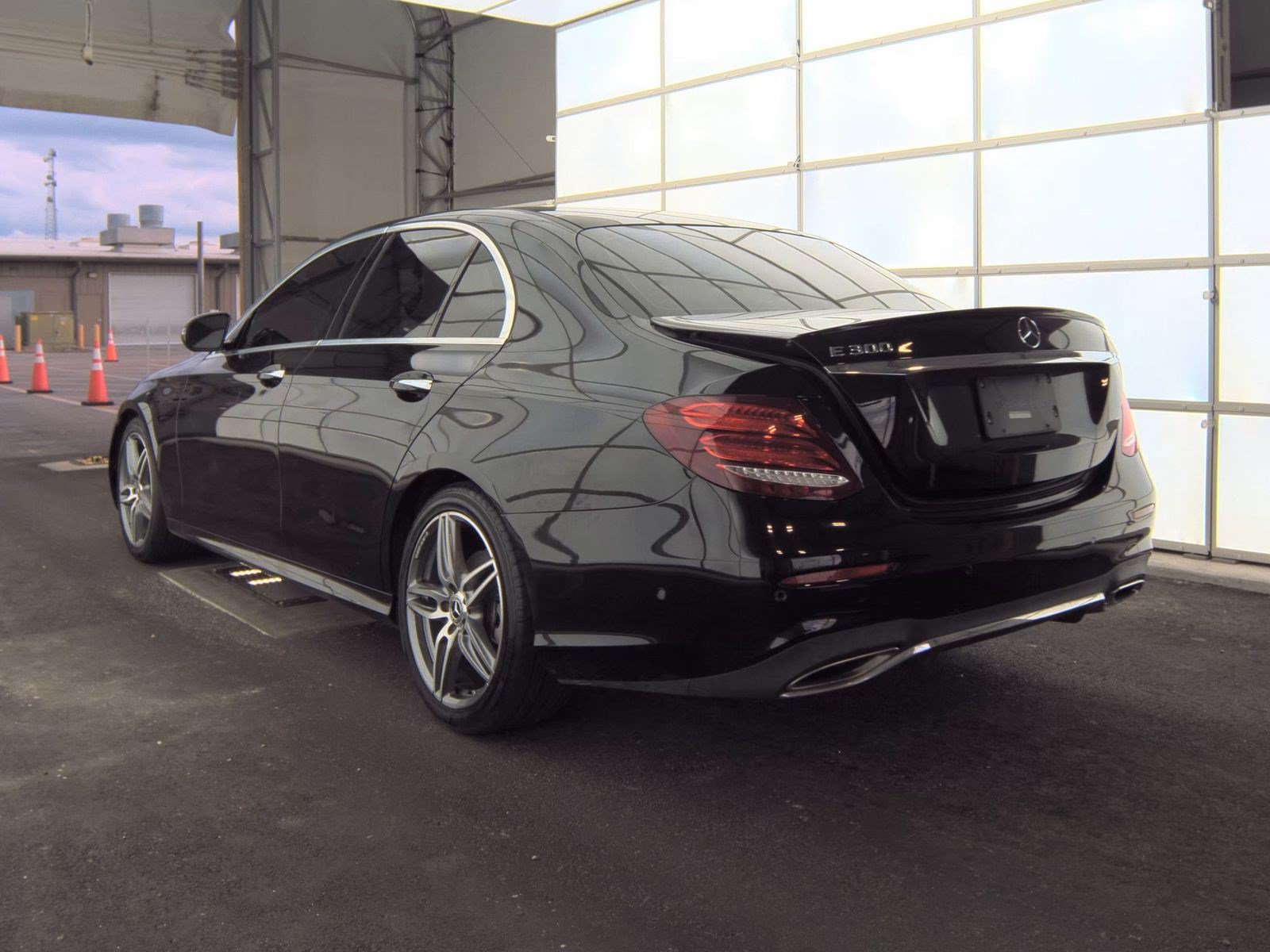 Used 2019 Mercedes-Benz E 300 w/ Premium 1 Package image 6