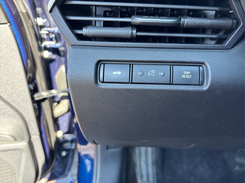 Used 2023 Nissan Altima 2.5 SR image 33