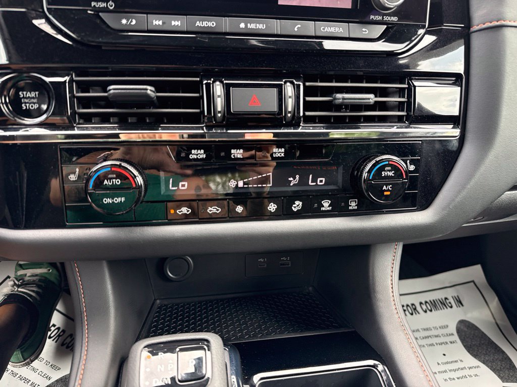 Used 2025 Nissan Pathfinder Rock Creek AWD/4WD image 35