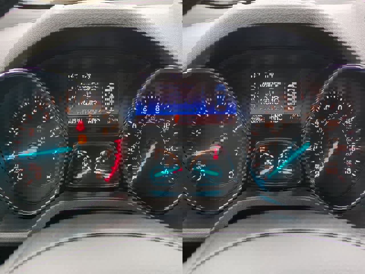 Used 2019 Ford Escape Titanium image 33