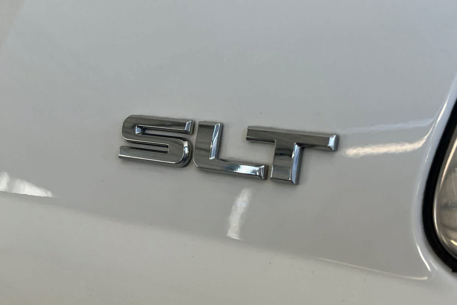 Used 2018 GMC Yukon SLT AWD/4WD image 17