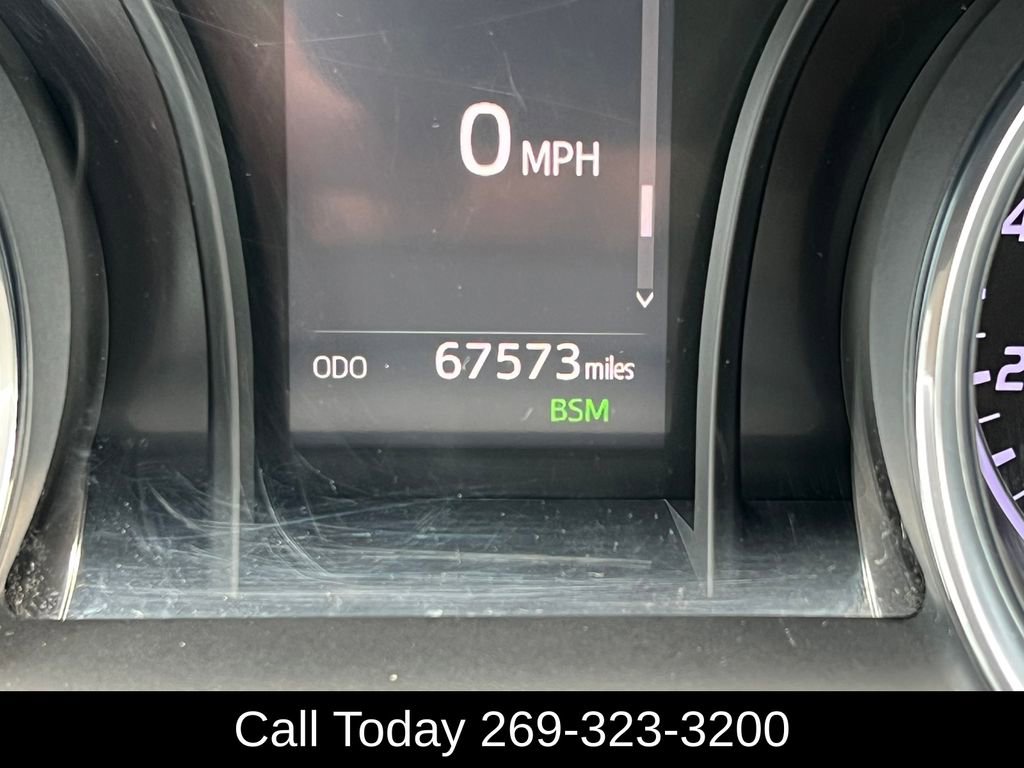 Used 2019 Toyota Camry LE w/ Convenience Package image 7