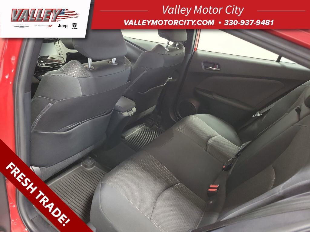 Used 2022 Toyota Prius LE image 23