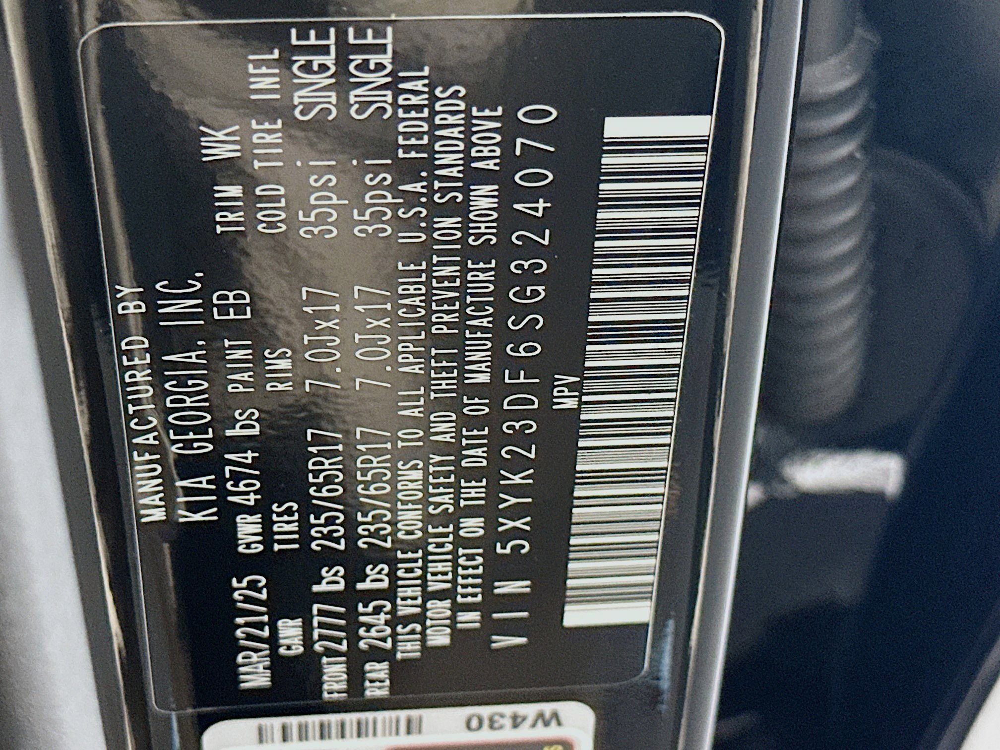 Used 2025 Kia Sportage LX FWD image 12