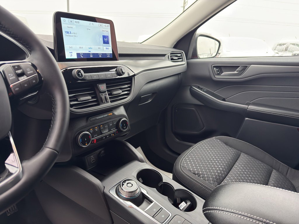 New 2026 Ford Escape Active w/ Cold Weather Package FWD image 11