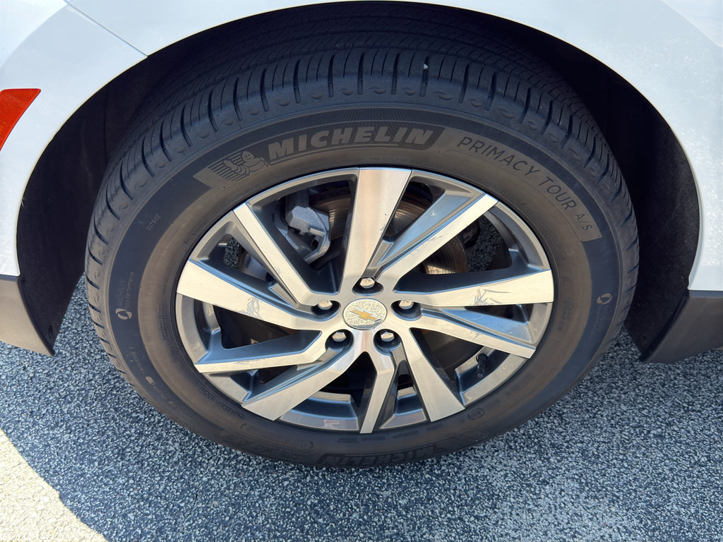 Certified 2023 Chevrolet Equinox LT FWD image 9