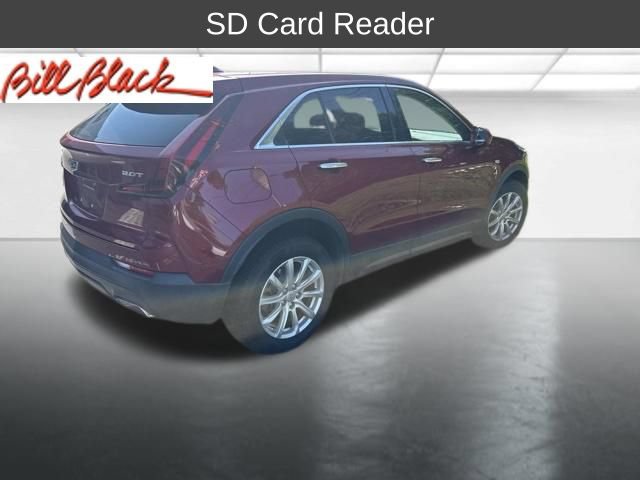 Used 2019 Cadillac XT4 Luxury w/ Cold Weather Package FWD image 6