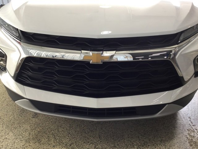 Used 2025 Chevrolet Blazer LT image 25