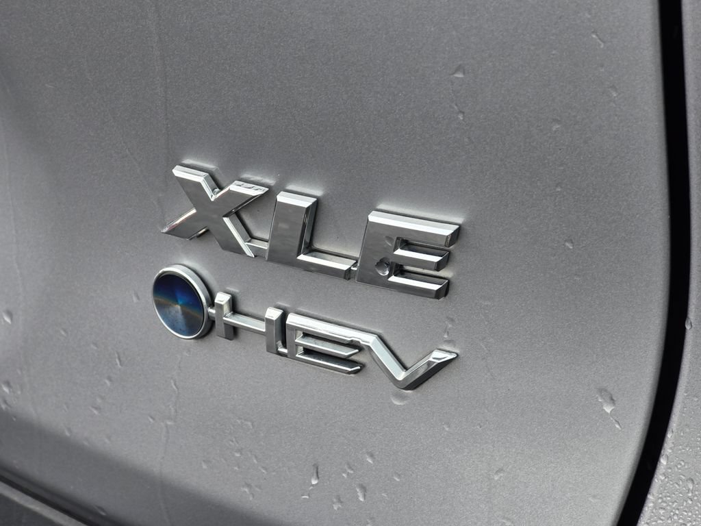 Certified 2025 Toyota RAV4 XLE AWD/4WD image 18
