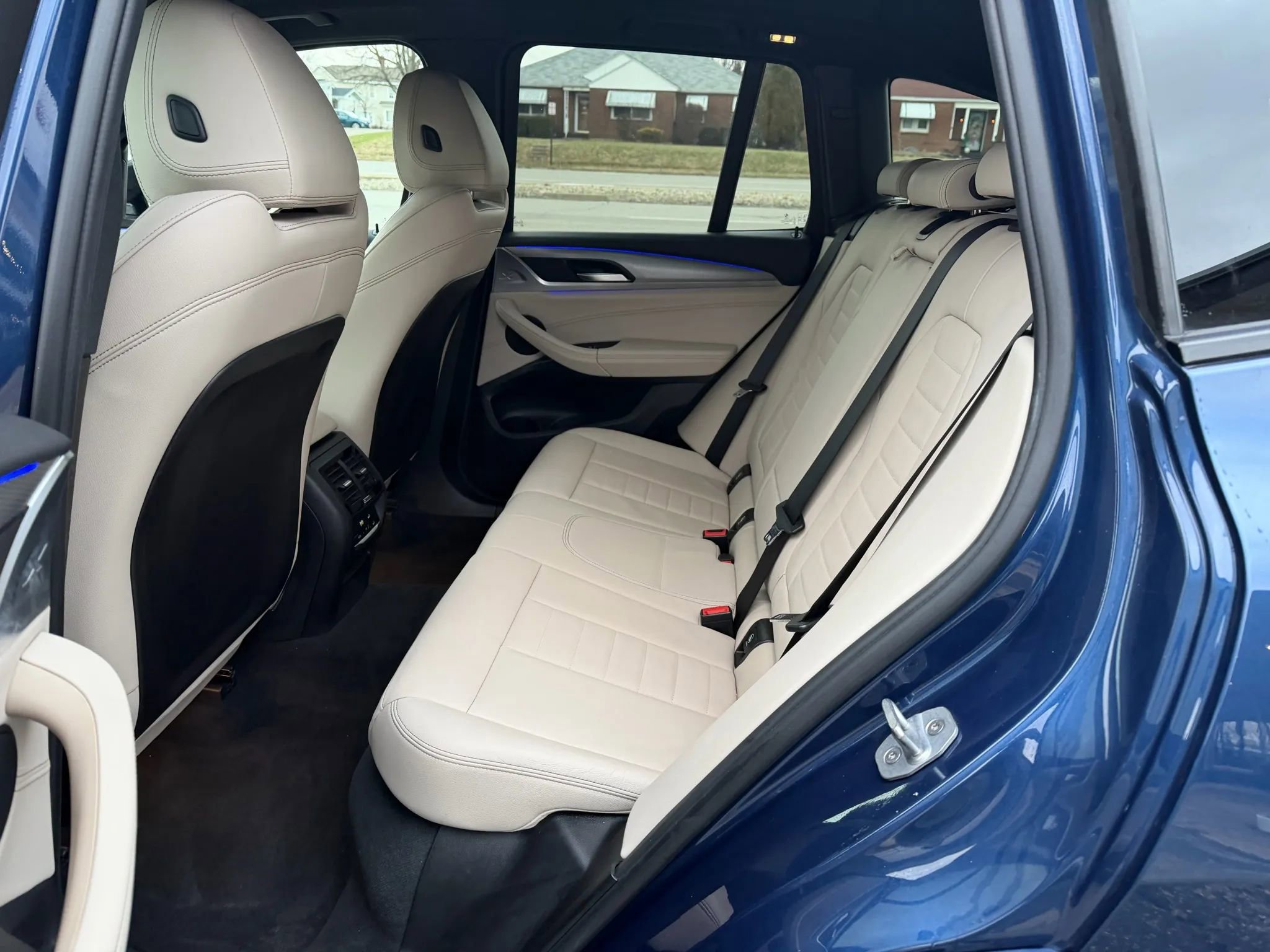 Used 2019 BMW X3 xDrive30i w/ Premium Package Essential image 22