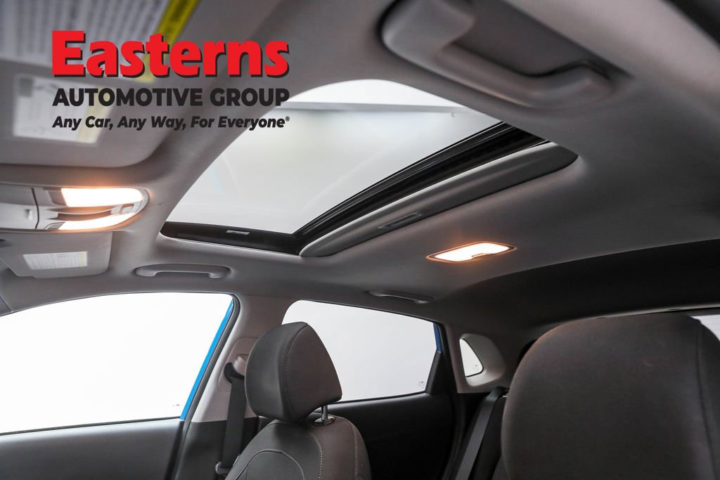 Used 2022 Hyundai Kona SEL w/ Convenience Package image 32