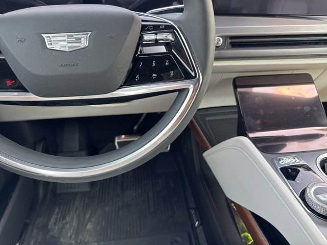 New 2026 Cadillac Vistiq Sport w/ LPO, Floor Liner Package image 23