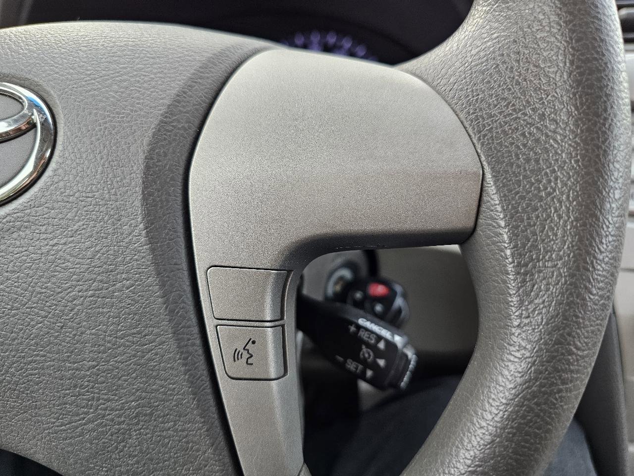 Used 2010 Toyota Camry LE image 46