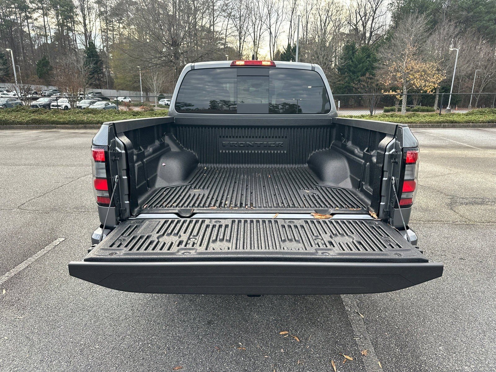 New 2026 Nissan Frontier SV w/ All-Weather Content Package AWD/4WD image 18