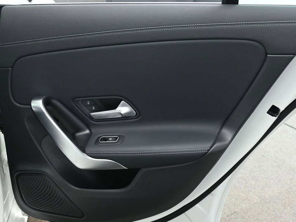 Used 2025 Mercedes-Benz CLA 250 image 20