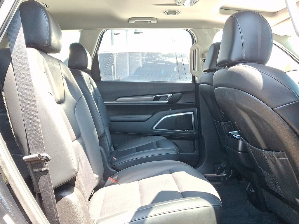 Certified 2022 Kia Telluride S AWD/4WD image 7