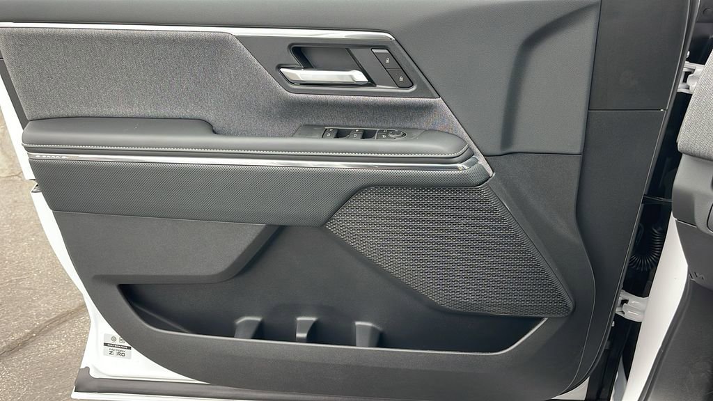 New 2026 GMC Sierra EV Elevation image 25