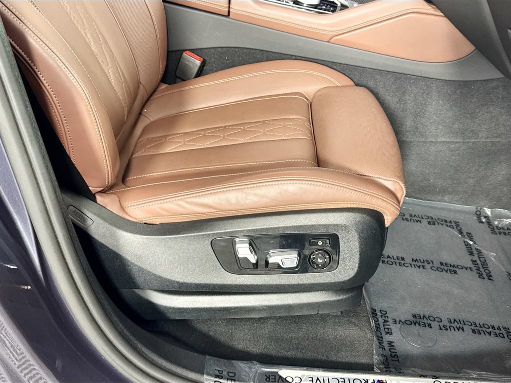Used 2021 BMW X6 M50i w/ Executive Package AWD/4WD image 38