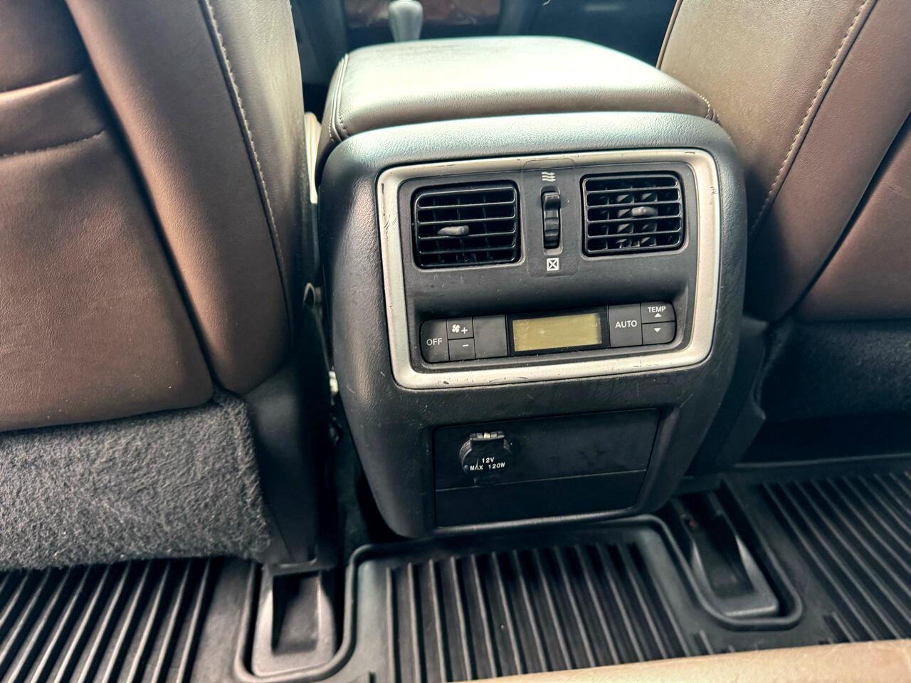 Used 2013 INFINITI JX35 AWD w/ Premium Pkg image 29