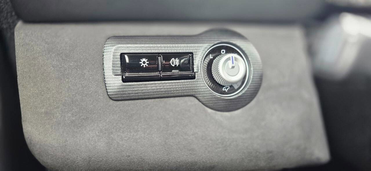 Used 2022 Maserati MC20 Coupe image 37