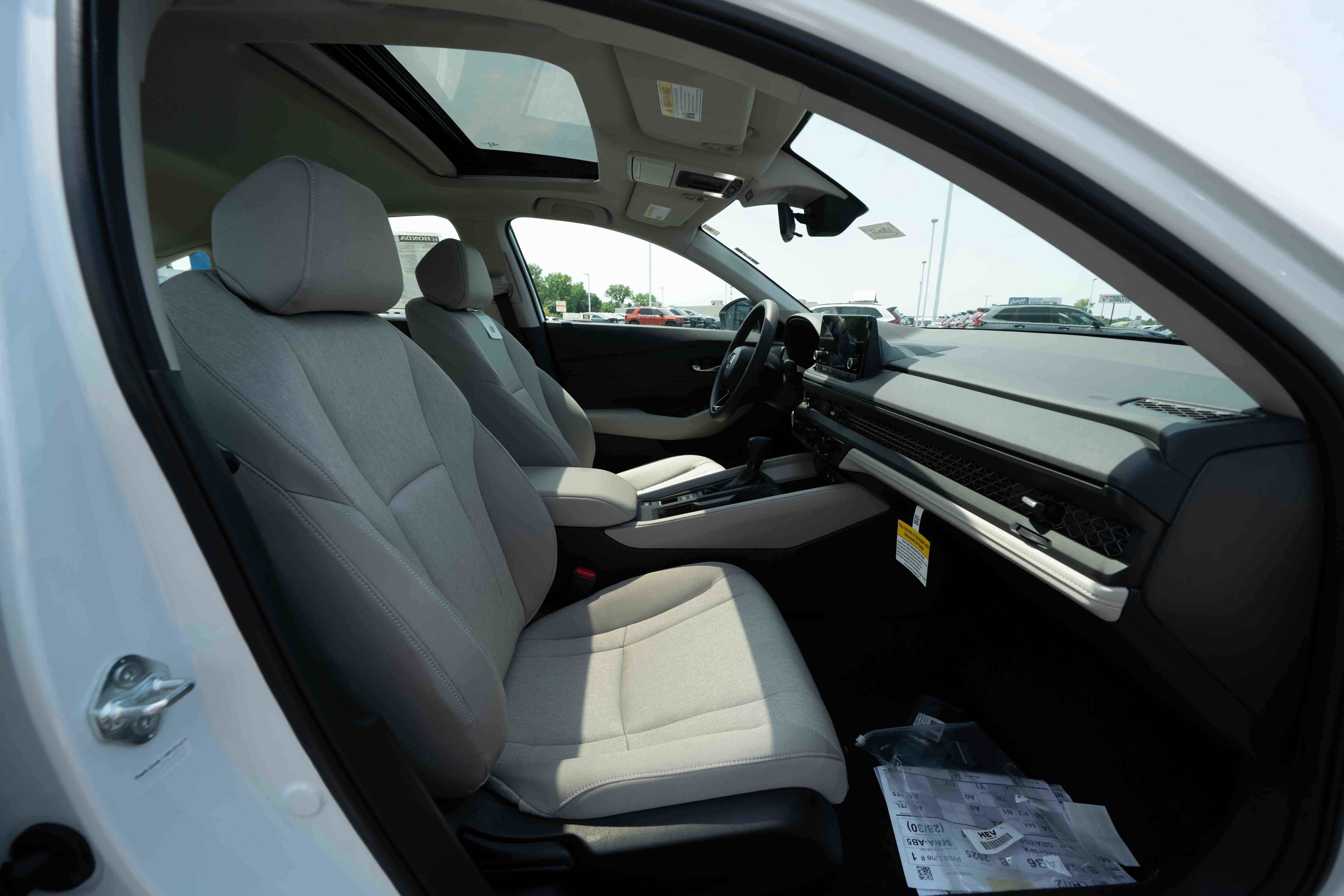 New 2025 Honda Accord SE image 26