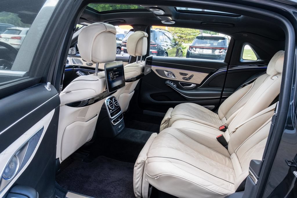 Used 2018 Mercedes-Benz Maybach S 560 4MATIC image 40