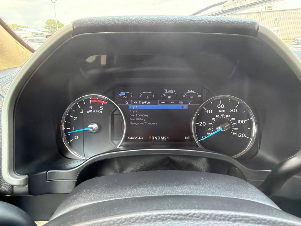 Used 2019 Ford F250 Lariat w/ Lariat Ultimate Package AWD/4WD image 16