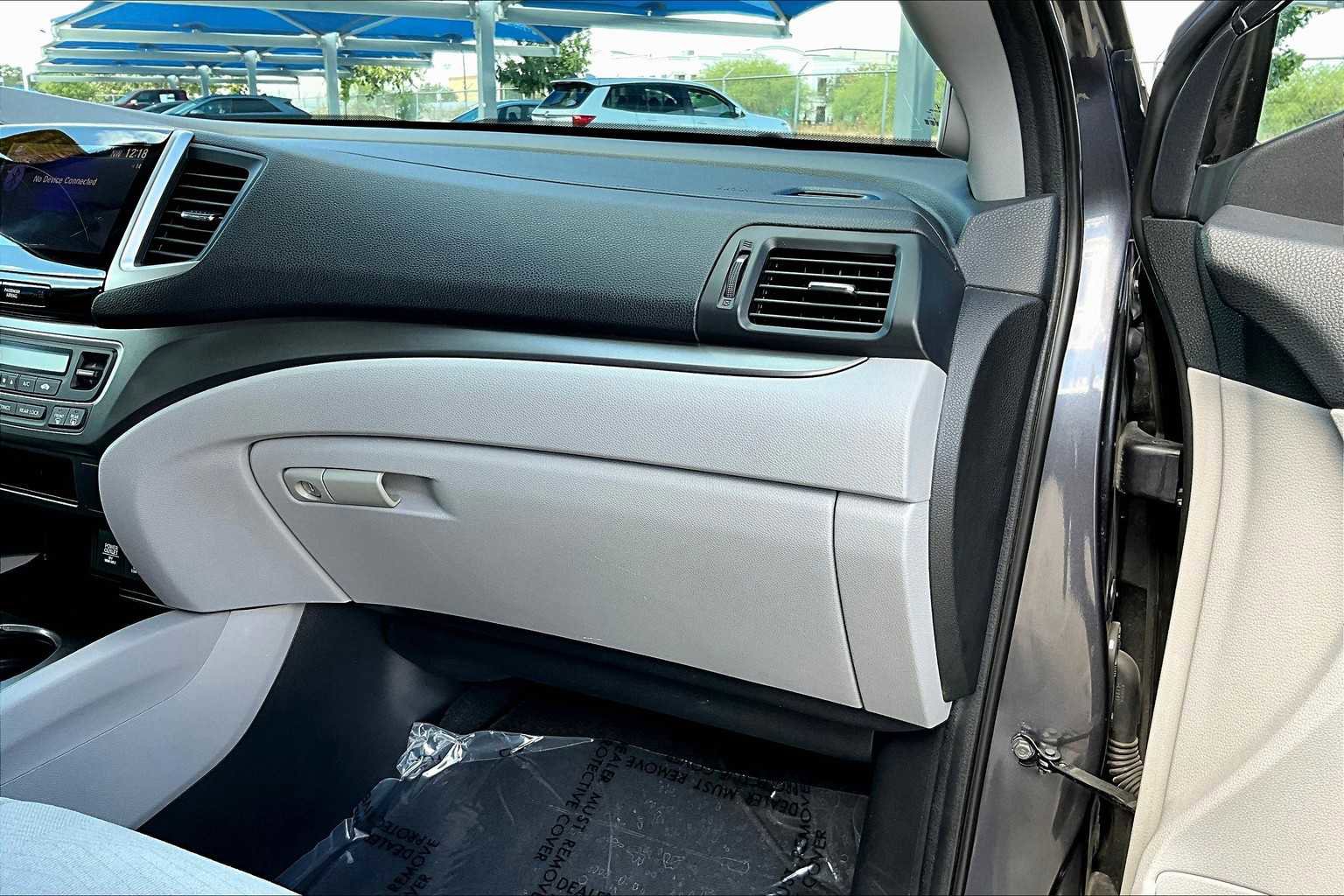 Used 2018 Honda Pilot EX image 19