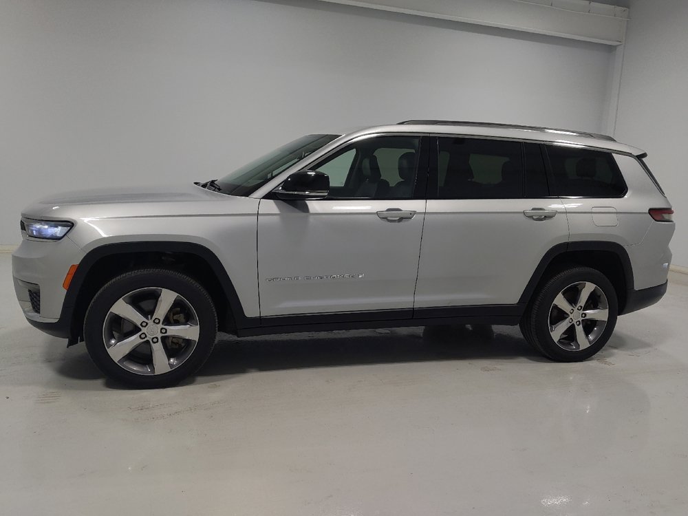 Used 2021 Jeep Grand Cherokee L Limited AWD/4WD image 2