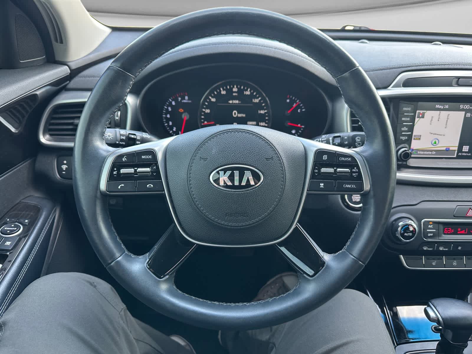 Used 2019 Kia Sorento EX w/ EX Touring Package FWD image 13