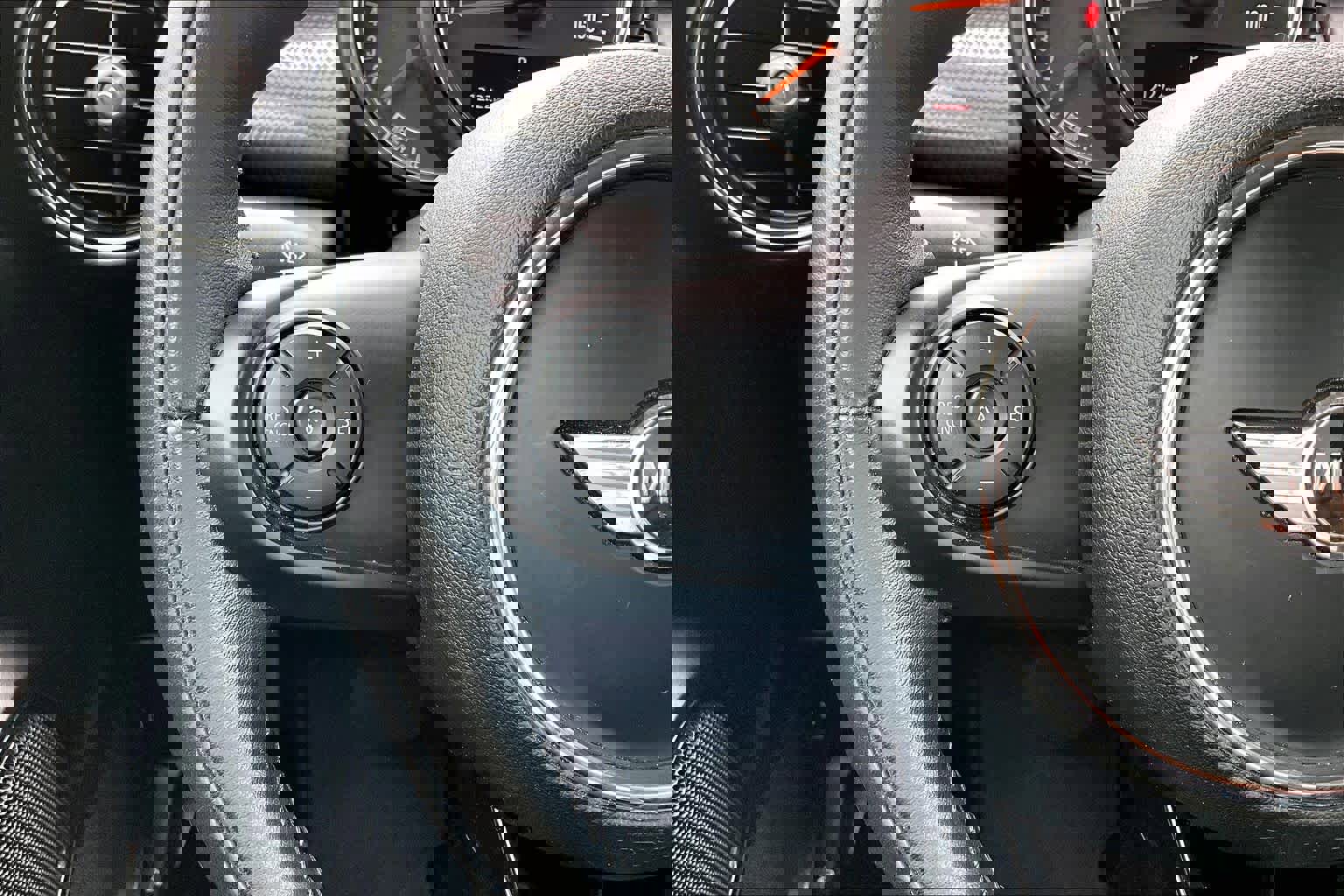 Used 2016 MINI Cooper 2-Door Hardtop image 22