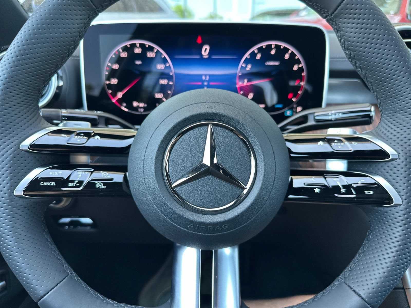 Used 2025 Mercedes-Benz C 300 4MATIC Sedan image 24