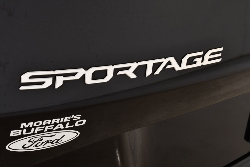 Used 2023 Kia Sportage SX image 22