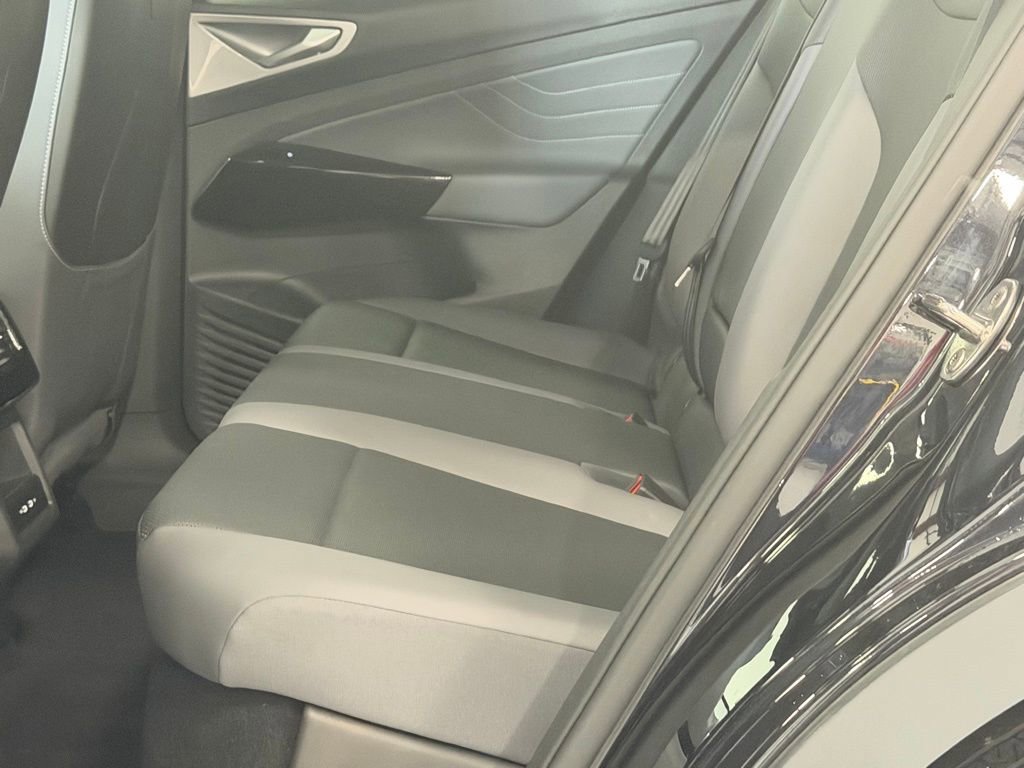 Used 2023 Volkswagen ID.4 Pro S image 24