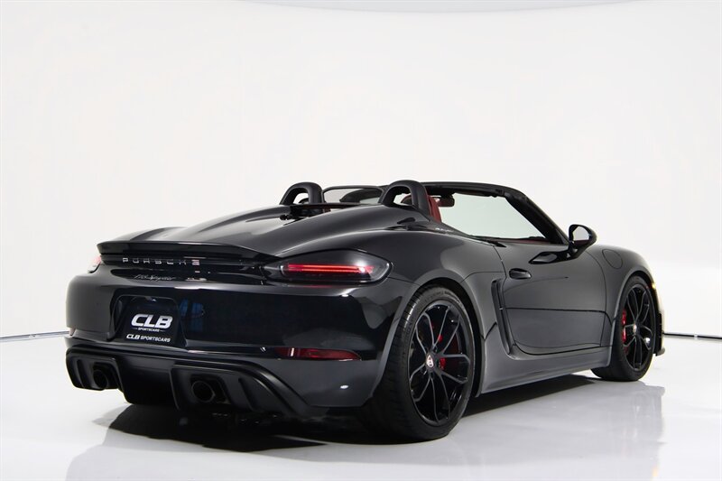 Used 2021 Porsche 718 Boxster Spyder RWD image 13