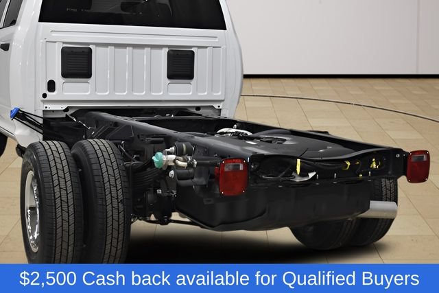 New 2026 RAM 3500 Tradesman w/ Chrome Appearance Group A AWD/4WD image 31