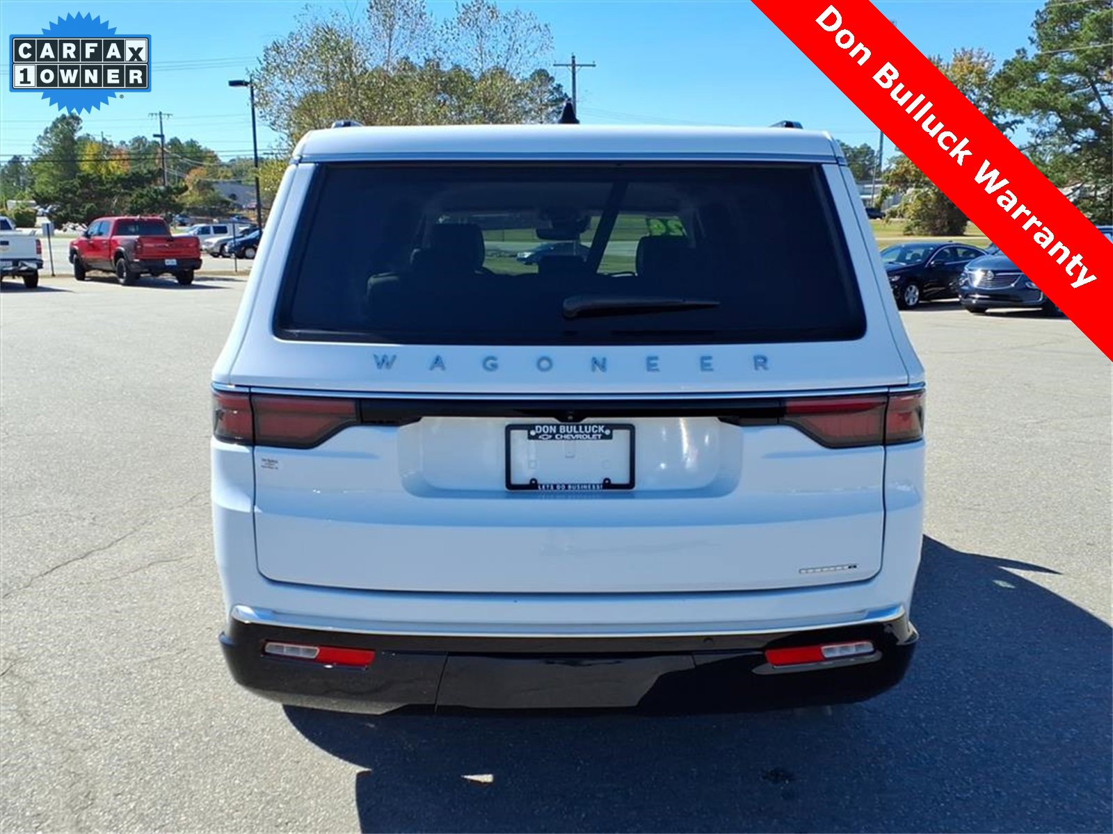 Used 2024 Jeep Wagoneer L Series II w/ Flexible Seating Group image 4