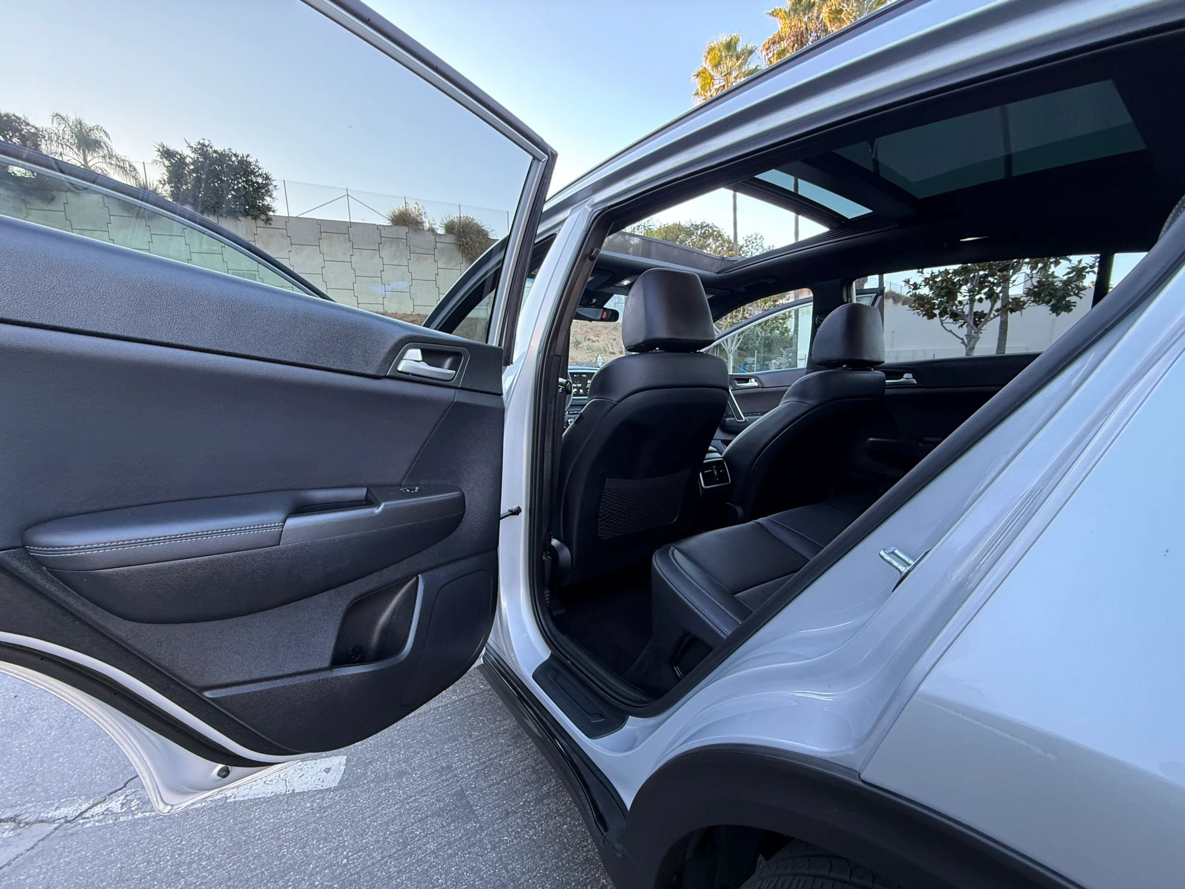 Used 2022 Kia Sportage Nightfall Edition FWD image 13