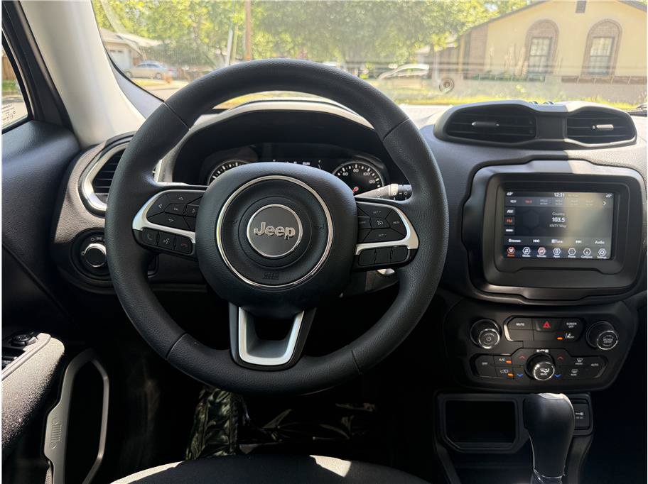 Used 2021 Jeep Renegade Sport FWD image 9