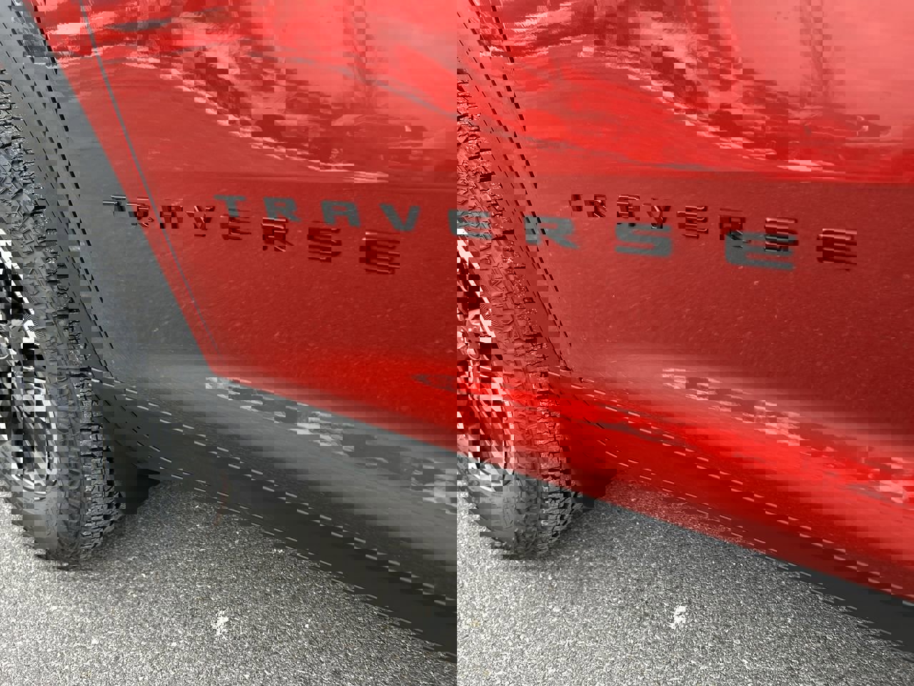 New 2026 Chevrolet Traverse Z71 w/ LPO, Floor Liner Package image 12