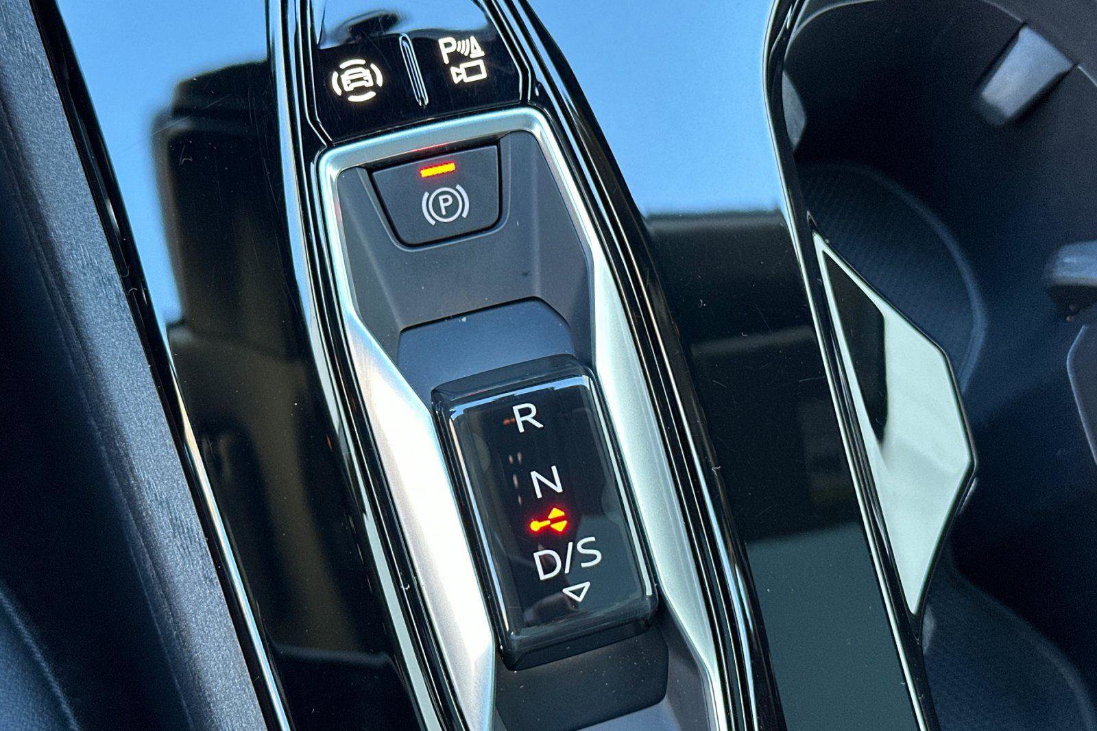 Certified 2025 Audi A5 2.0T Premium w/ Convenience Package image 21