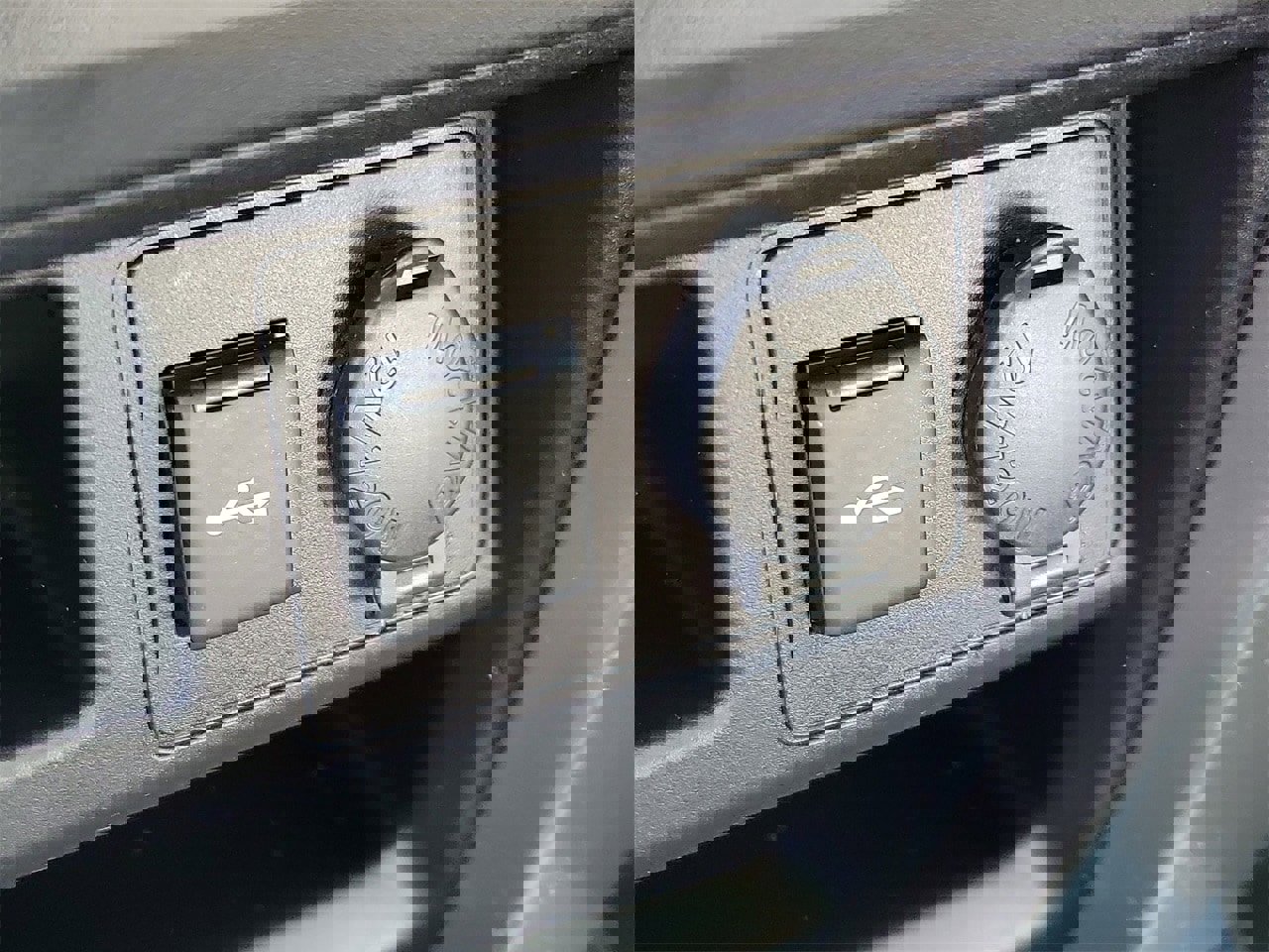 Used 2022 Toyota 4Runner SR5 image 27