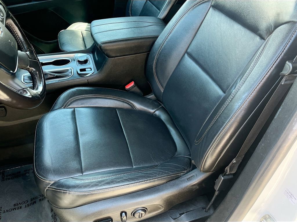 Used 2019 Chevrolet Traverse LT AWD/4WD image 18