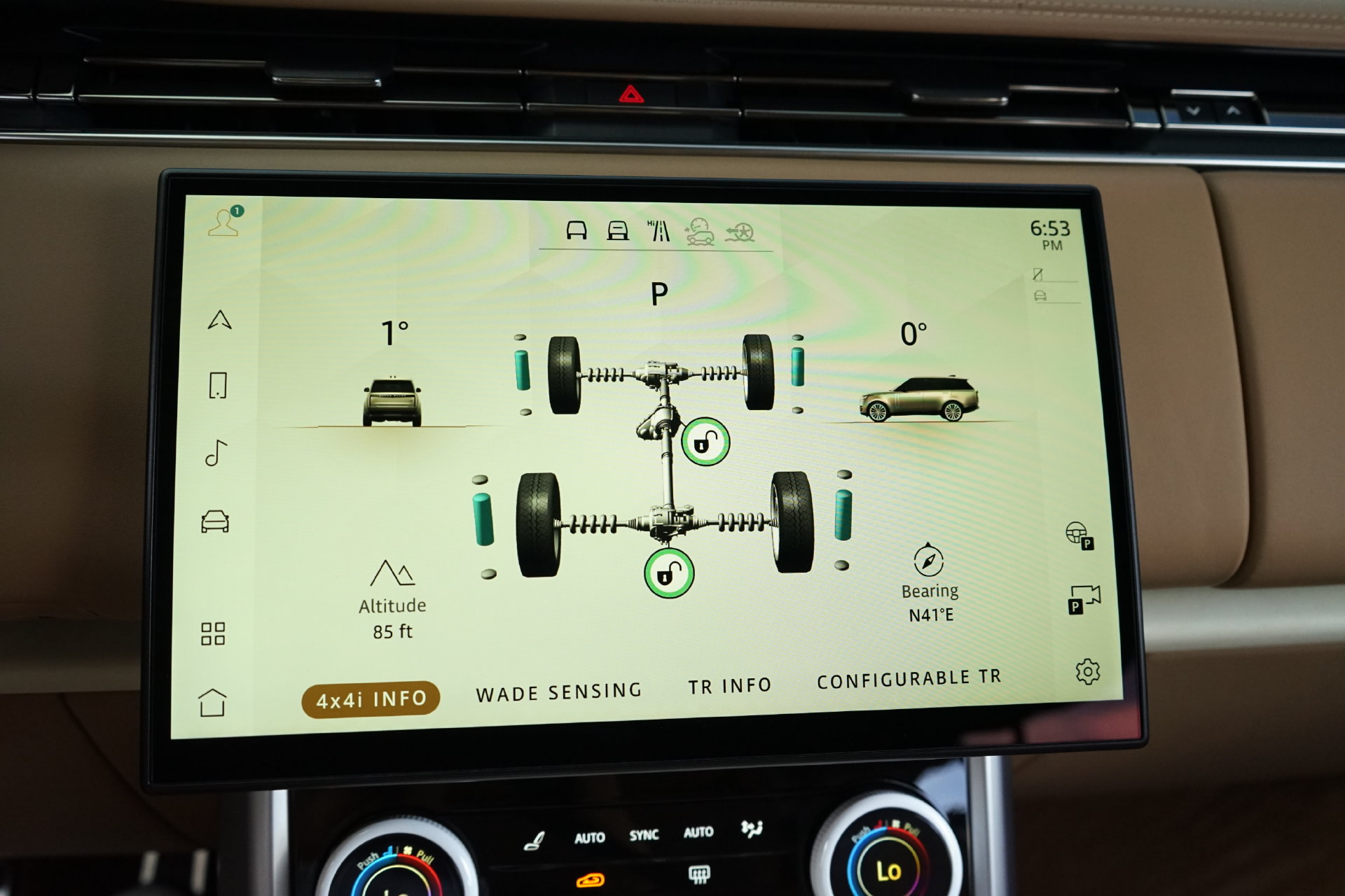 Used 2023 Land Rover Range Rover SV AWD/4WD image 17