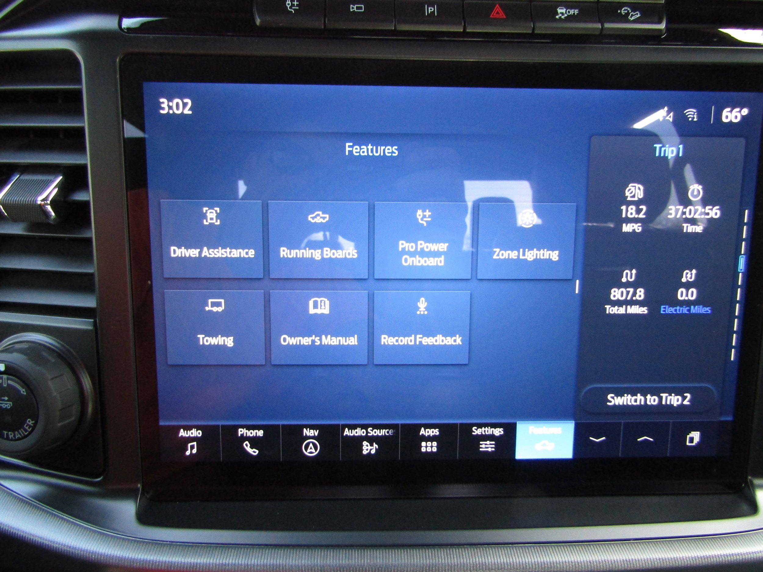 Used 2024 Ford F150 Platinum w/ FX4 Off-Road Package image 44